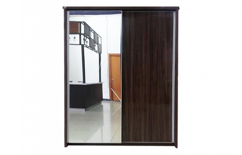 Lemari Pakaian HPL Glossy