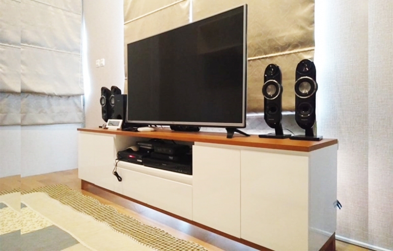 Kabinet TV